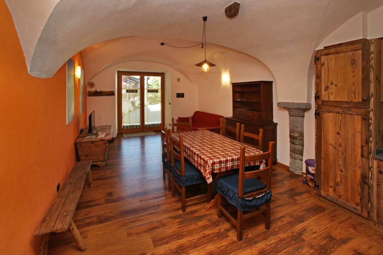 Apartament Susy' S Flat Oulx Zewnętrze zdjęcie