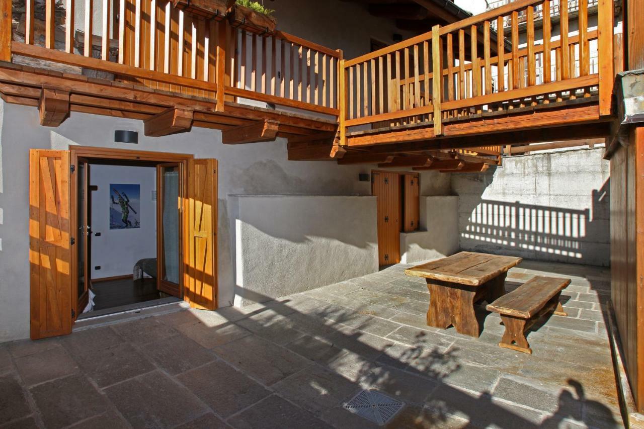 Apartament Susy' S Flat Oulx Zewnętrze zdjęcie