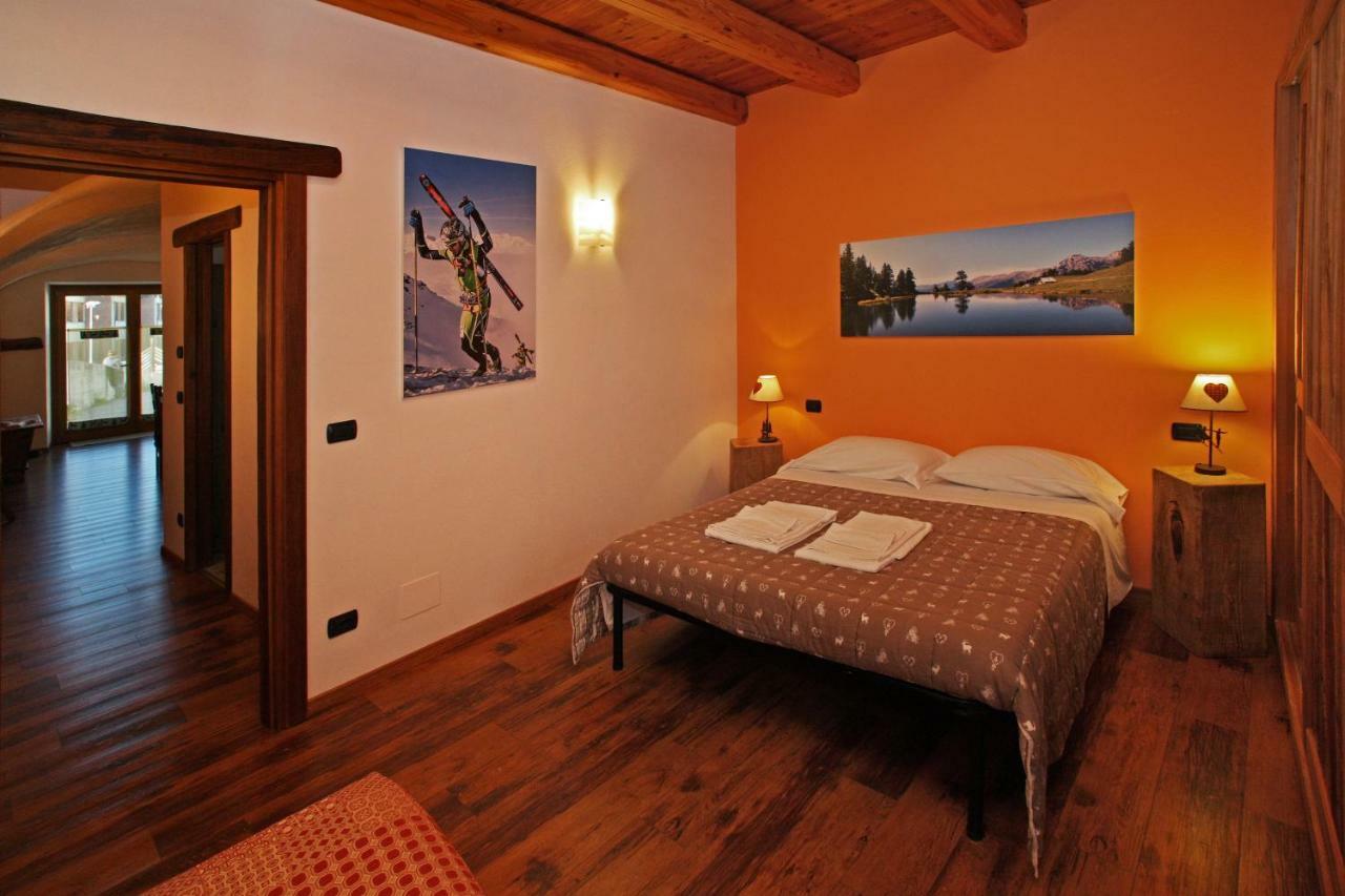 Apartament Susy' S Flat Oulx Zewnętrze zdjęcie